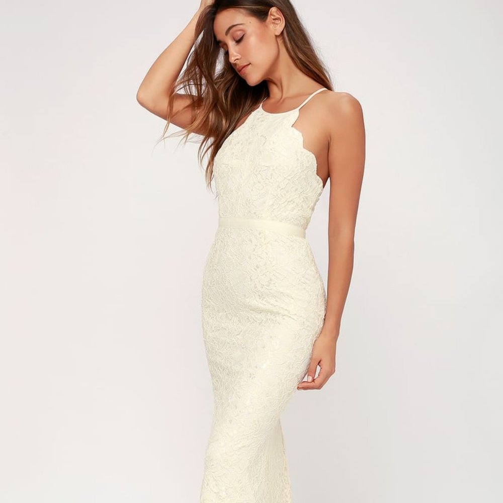 Zenith Lulus Cream Maxi lace dress small